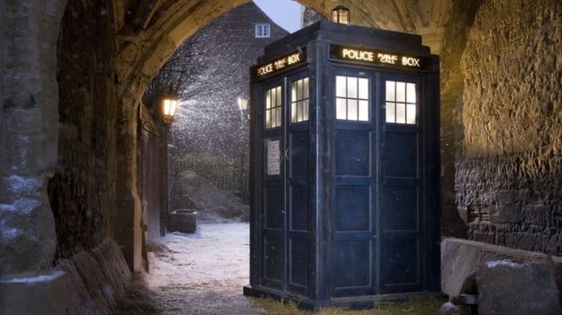 Doctor Who Tardis Style Police Box Unveiled In Boscombe Bbc News