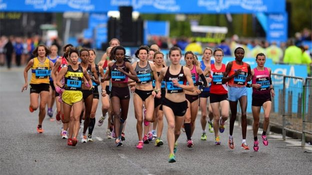 In Pictures: BUPA Great North Run 2013 - BBC News