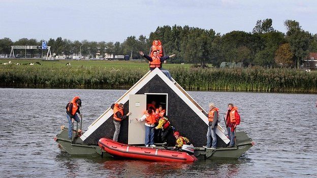 Netherlands flood rescue simulation