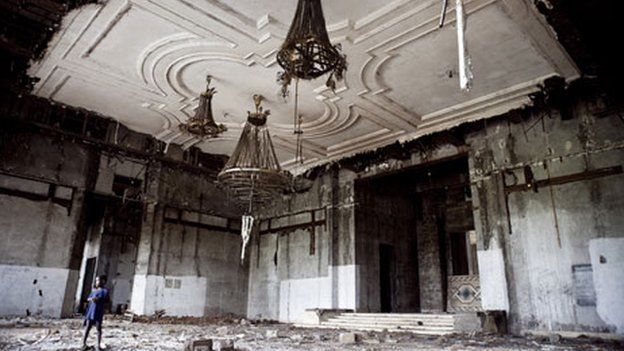 Interior of one of Mobutu's palaces