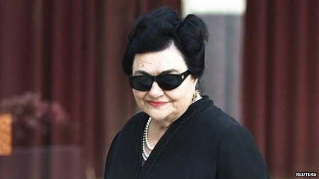 Tito's widow, Jovanka Broz, dies in Belgrade, aged 88 - BBC News