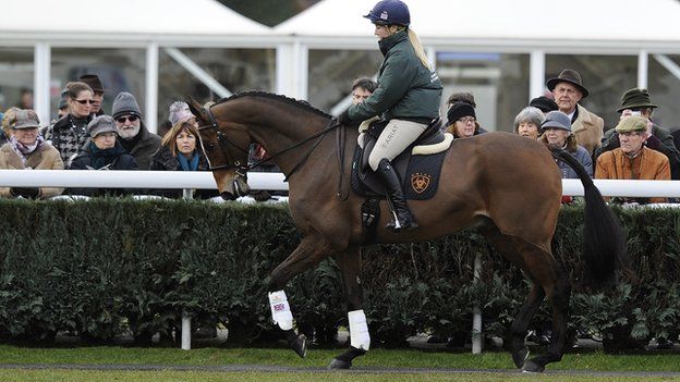 Kauto Star and Laura Collett in the parade ring at Newbury