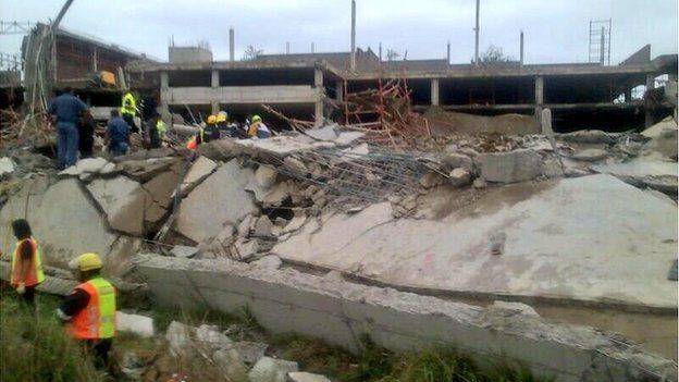 Site of the collapse in Tongaat - tweeted by @CrisisMedDbn