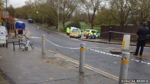 Forest Drive Crash: Pedestrian Hit By Stolen Car Dies - BBC News