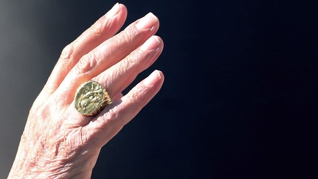 Benedict XVI's hand