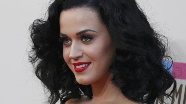 Katy Perry and Arctic Monkeys to perform at Brits - BBC Newsround