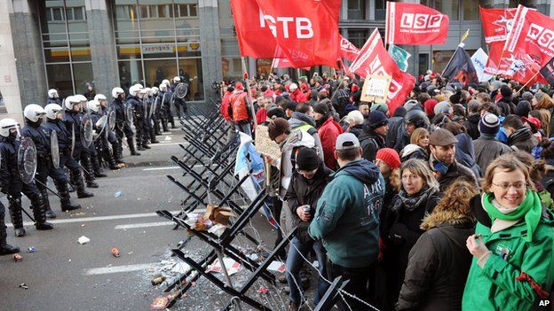 Anti-austerity protest in Brussels, 19 Dec 13