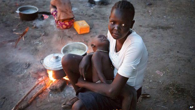 Displaced woman and baby in Awerial refugee camp, South Sudan, on 1 January 2014