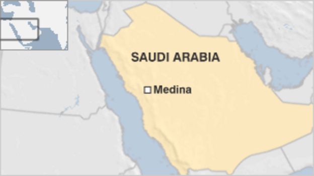 Dozens hurt in Saudi jet emergency landing in Medina - BBC News