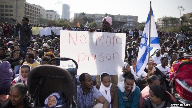 Protesters in Rabin Square, Tel Aviv, 5 Jan