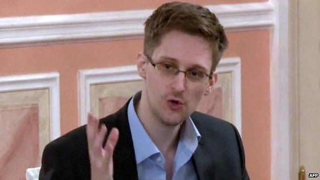 An image grab taken from a video released by Wikileaks on 12 October 2013 shows US intelligence leaker Edward Snowden speaking during a dinner with US ex-intelligence workers and activists in Moscow on 9 October 2013