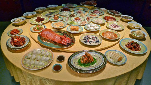 Man-Han banquet rotating table