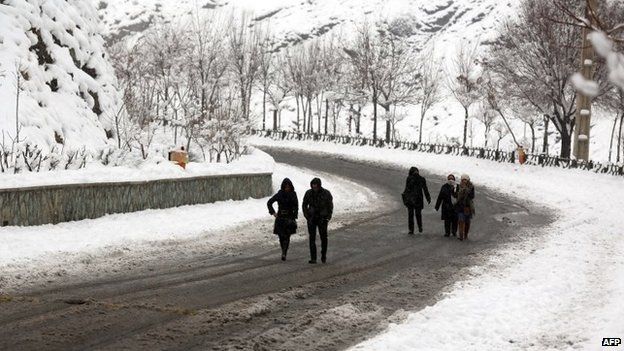 Snowy road in Tochal mountains north of Tehran, Iran (3 Feb 2014)