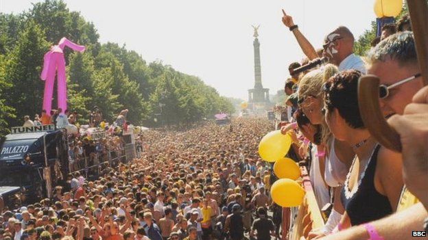Vast crowds at one of the bigger Love Parades in Berlin