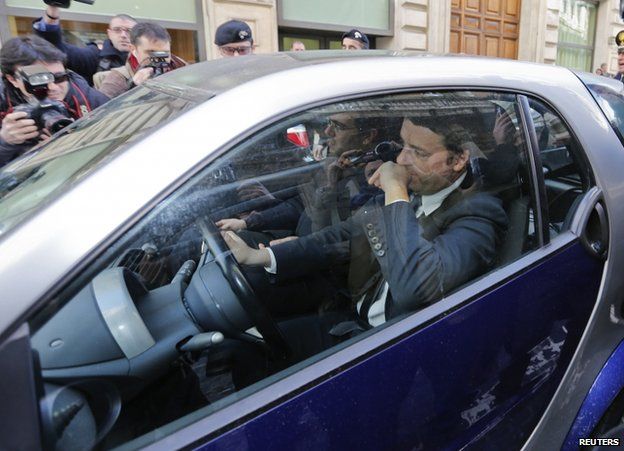 Matteo Renzi arriving for his meeting with Enrico Letta (12 Feb)
