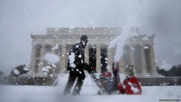 Week in pictures: 8-14 February 2014 - BBC News