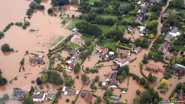 Why was flooding not as severe in parts of the Midlands? - BBC News