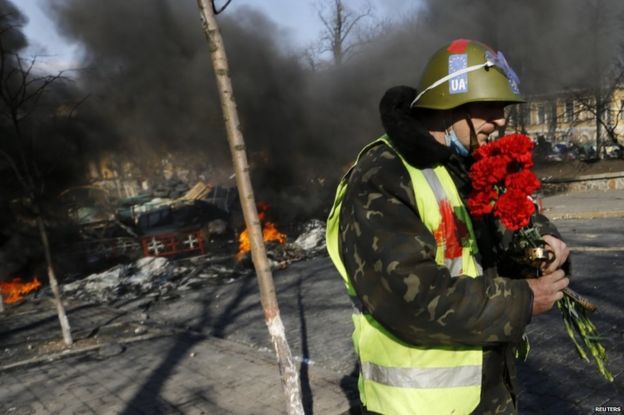 In Pictures: Ukraine Deal Reached Amid Tensions - BBC News