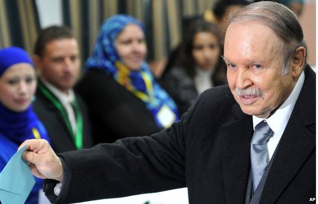Algerian President Abdelaziz Bouteflika casts his ballot for local elections in Algiers on 29 November 2012