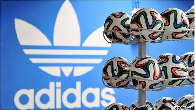doble Ambiente caja registradora Adidas stops sale of 'sexual' Brazil World Cup T-shirts - BBC News