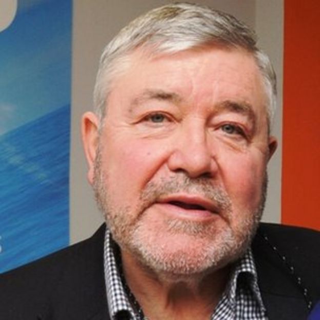 Former Labour chairman Bob Thomson backing Yes BBC News