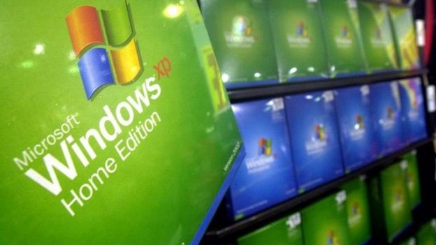 Windows XP users face end to Microsoft support - BBC News