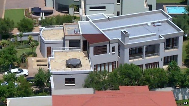 На этом аэрофотоснимке показан дом Оскара Писториуса в Претории 14 февраля 2013 г.