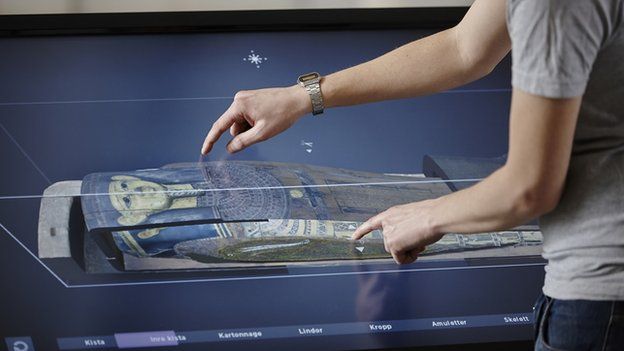 Users can also cut through the coffins and mummy in cross-section