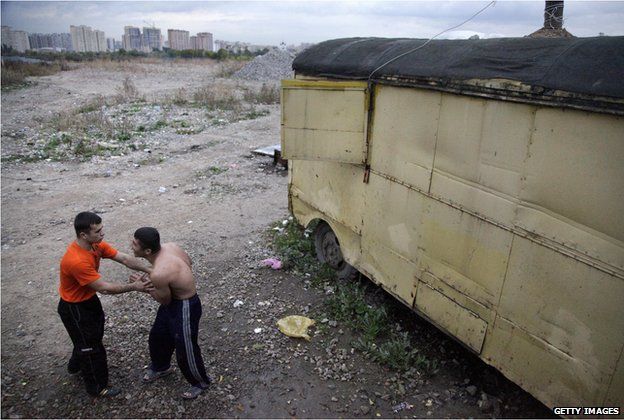 Tajik migrants in Moscow (file photo 2009)