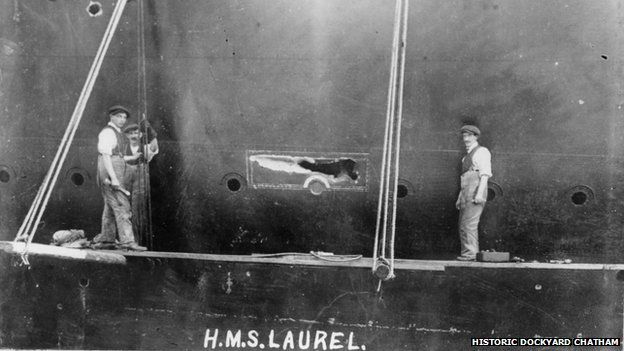Workers on HMS Laurel
