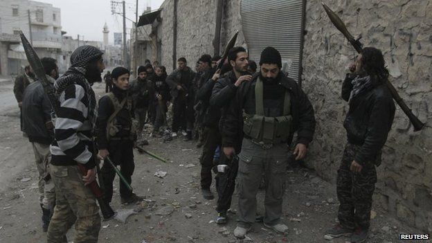 Syrian rebel fighters from the Islamic Front in Aleppo (22 January 2014)