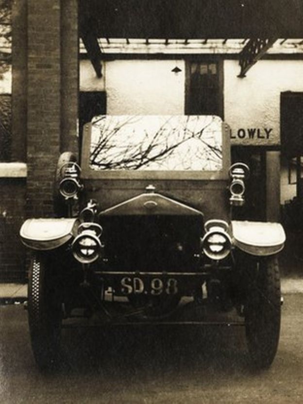 World S Second Oldest Rolls Royce Goes On Show BBC News