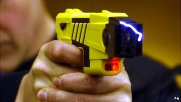 Police Taser use doubles across southern England - BBC News