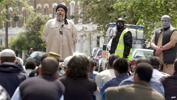 Abu Hamza outside Finbury Park mosque