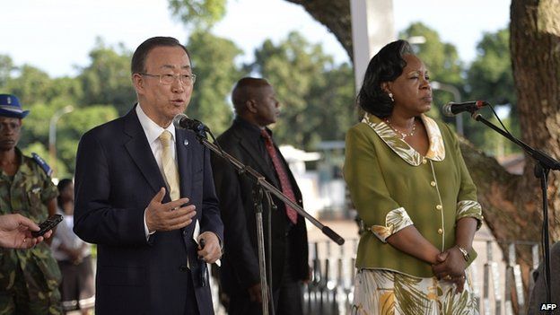 Ban Ki-Moon with Central African Republic interim President Catherine Samba-Panza. 5 April 2014
