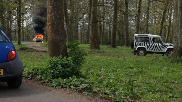 Car fire in the lion enclosure at Longleat