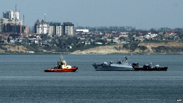 Ukrainian Navy corvette Vinnitsa enters the bay of the city of Odessa, on April 20