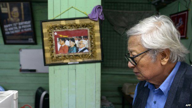 This picture taken on 6 June, 2013 shows Myanmar veteran dissident Win Tin at his home in Yangon
