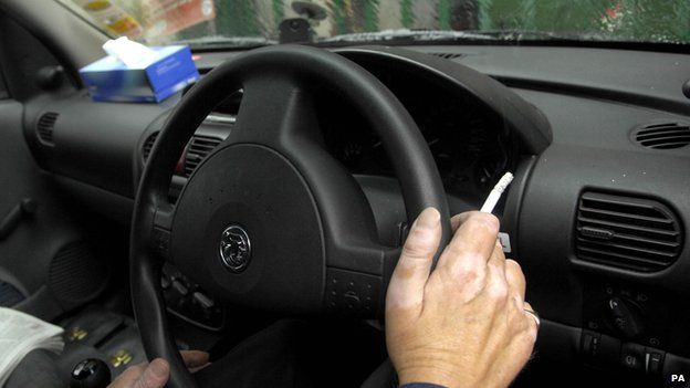 Курение в машине