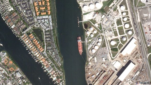 Skybox image of Tampa harbour