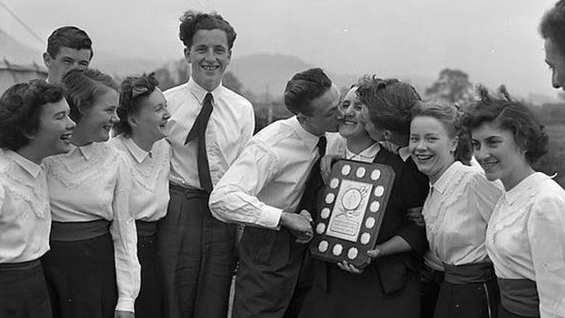 Eisteddfod yr Urdd 1954