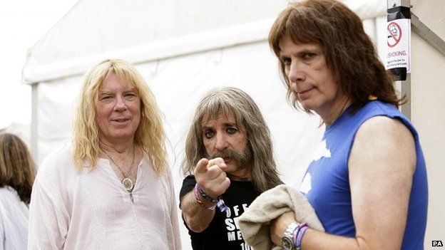 File photo: (Left to right) David St. Hubbins (Michael McKean), Derek Smalls (Harry Shearer) and Nigel Tufnel (Christopher Guest) from Spinal Tap at the 2009 Glastonbury Festival at Worthy Farm in Pilton, Somerset