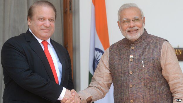 The Sharif-Modi meeting, a "clear signal" that the two countries are willing to resume dialogue