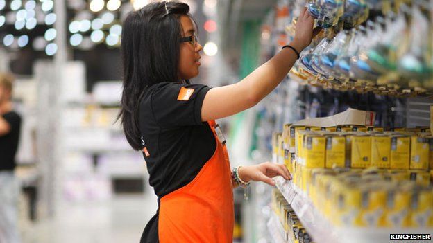Woman working in B&Q