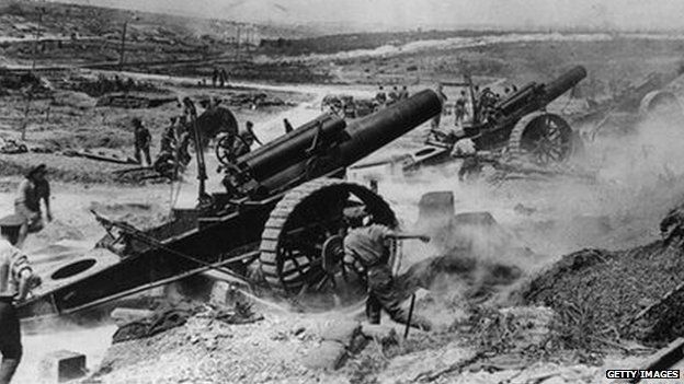 Heavy guns on Somme