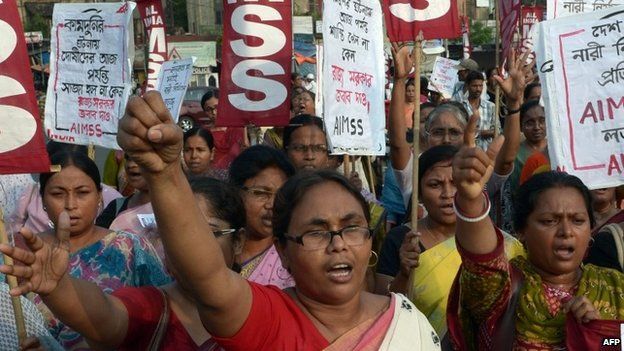 Акция протеста против изнасилований в Калькутте, 7 июня 2014 г.