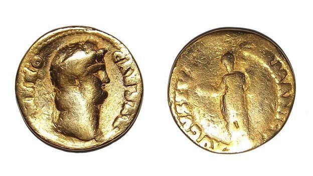 Both sides of the Nero coin