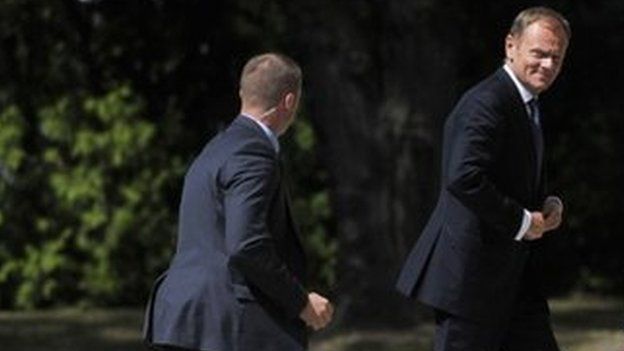 Donald Tusk arrives at the PM's Chancellery in Warsaw (24 June)