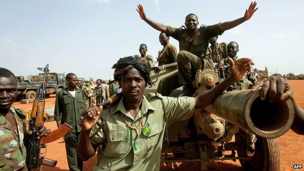 Sudanese soldiers in the oil region of Heglig on 23 April 2012