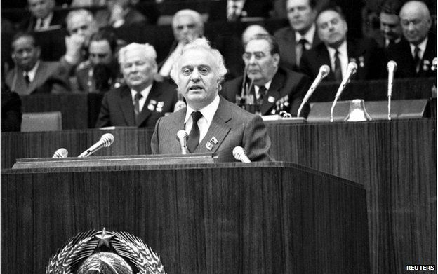 Eduard Shevardnadze addresses Communist Party members in Moscow in 1981